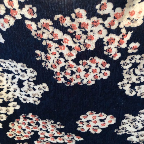 Floral blouse - Picture 2 of 4